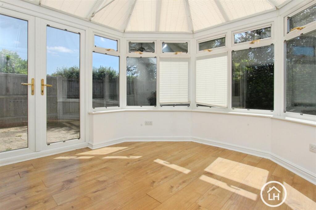 House in Rochester - View 4
