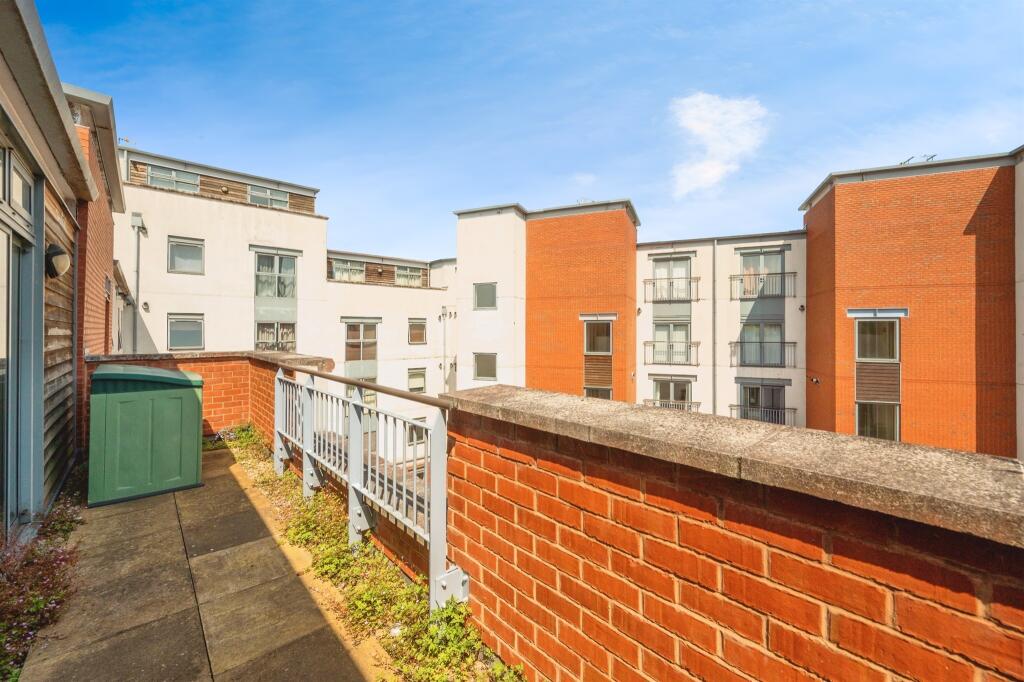 3-bed flat on Sheepcote Street, Birmingham, £280,000