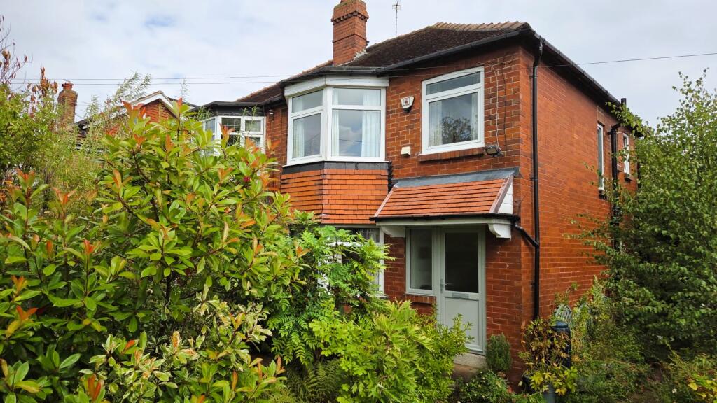 Moss Gardens, Alwoodley, Leeds, West Yorkshire