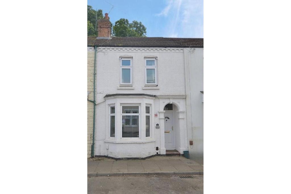 Main image of property: Steene Street, Northampton, NN5