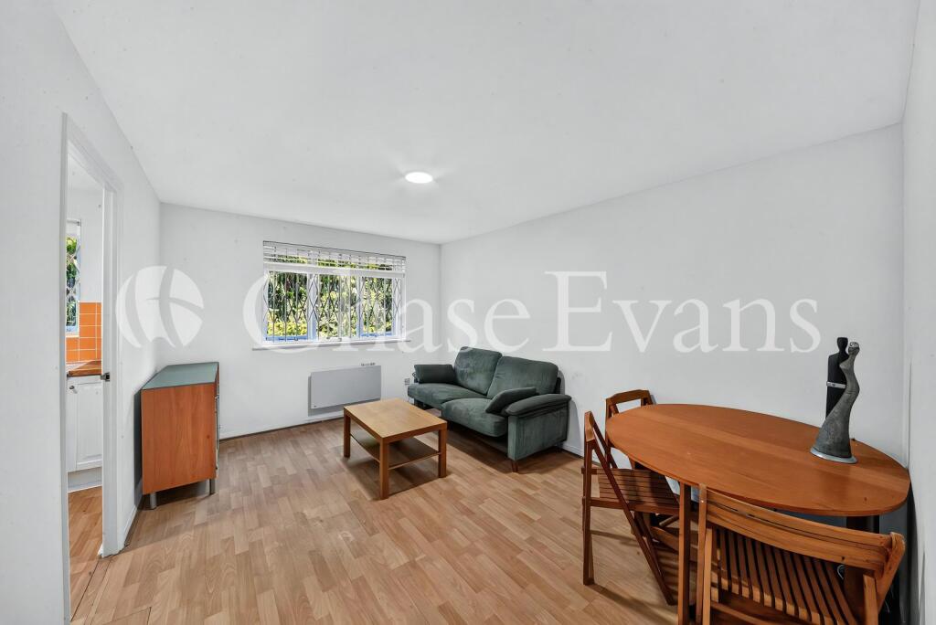 Apartment in London - More