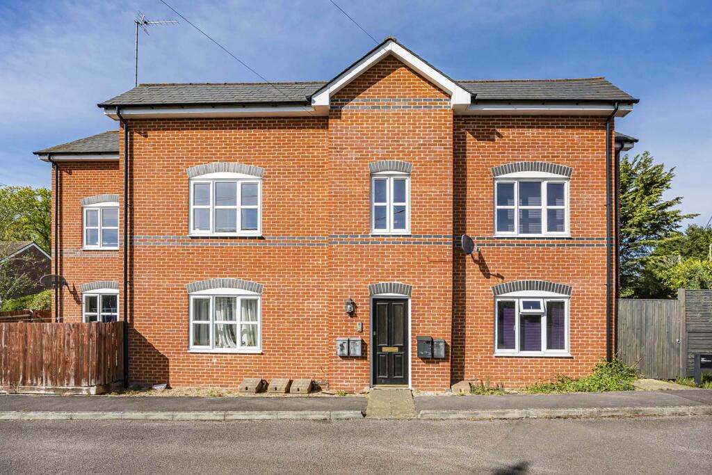 Main image of property: 4 Summit House Close, Woodcote