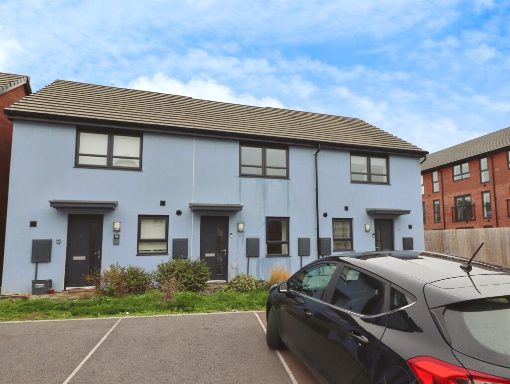 Main image of property: Ffordd Wallace, Barry