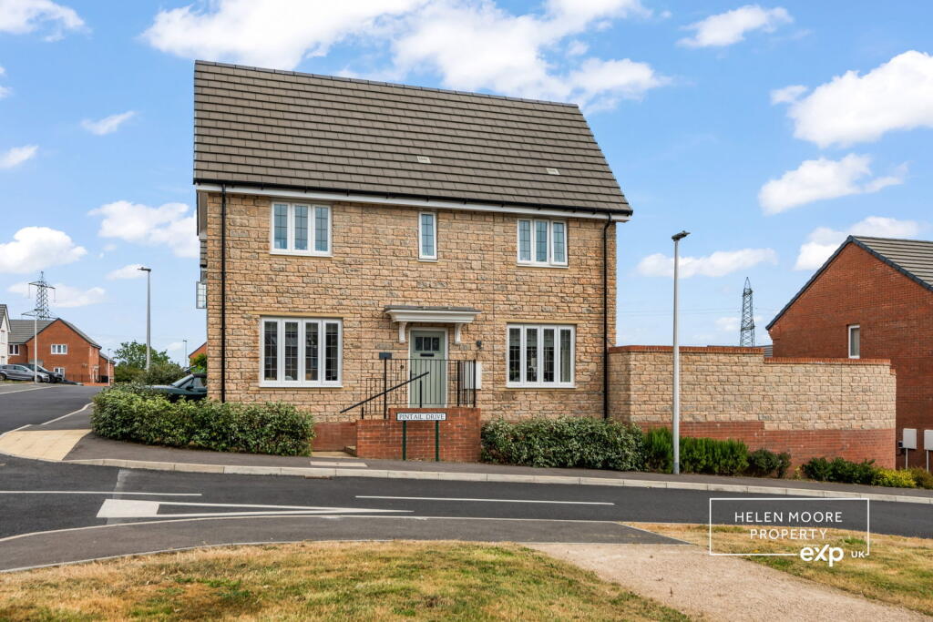 Main image of property: Pintail Drive, Ivybridge, Devon