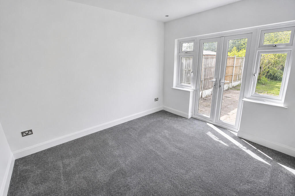 House in Southend-on-Sea - View 3
