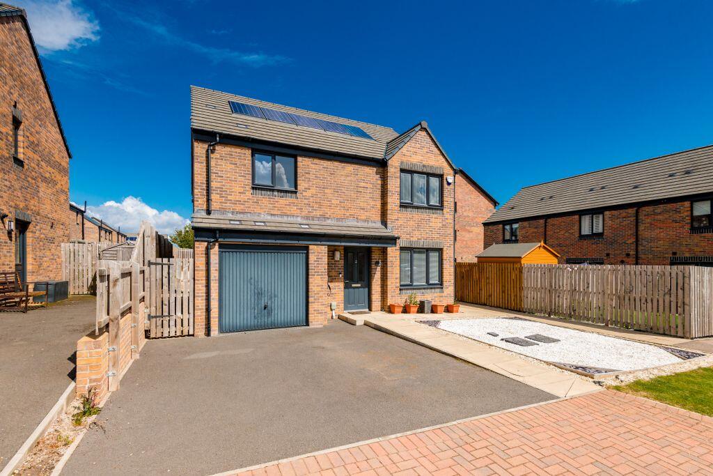 Main image of property: 2 Moodie Place, Gilmerton, Edinburgh, EH17 8ZG