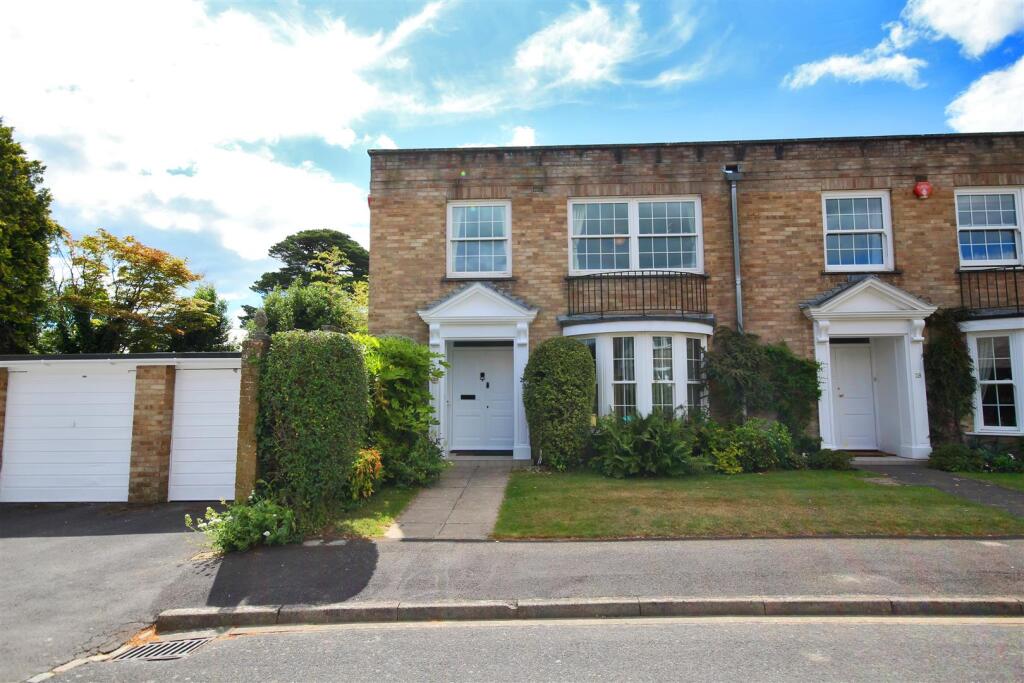 Main image of property: Courtenay Place, Lymington