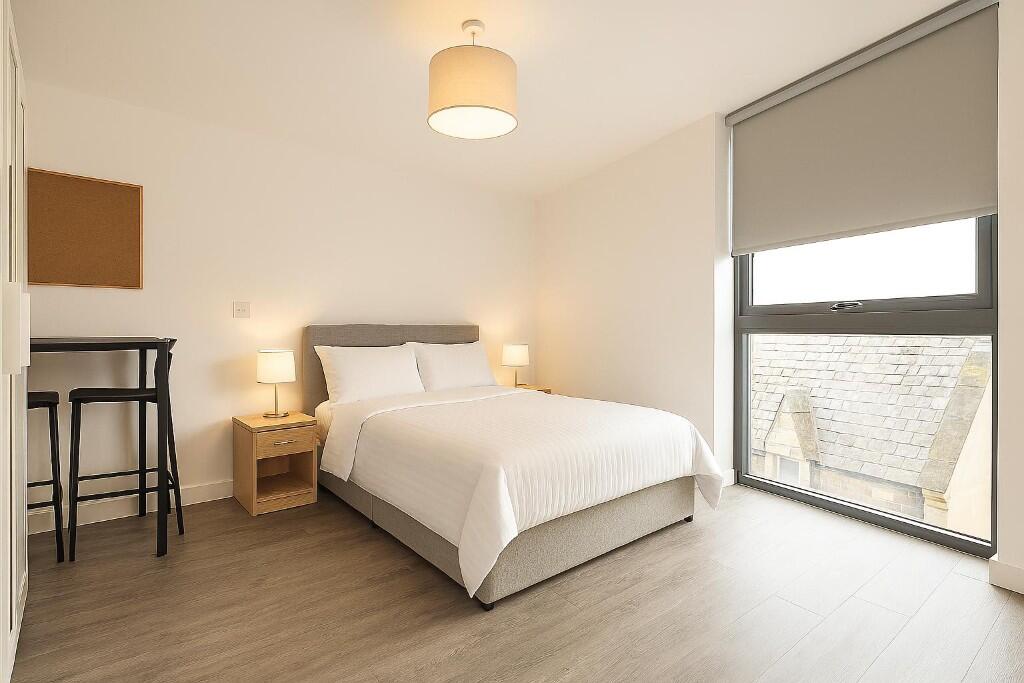 Main image of property: Fargate, Sheffield, S1