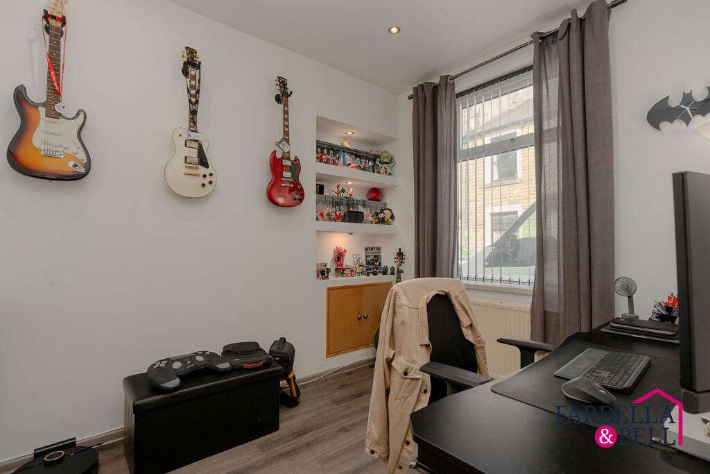 House in Burnley, Lancashire - View 2