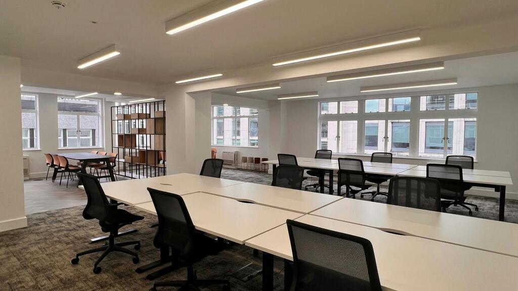 4th floor front