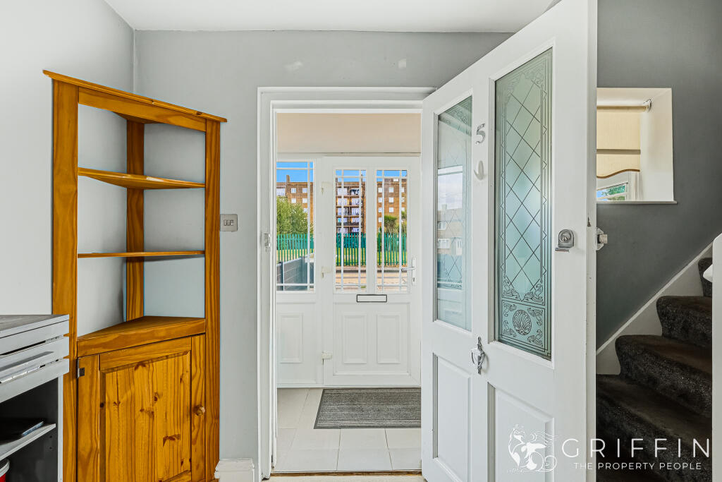 House in Thurrock, Essex - View 5
