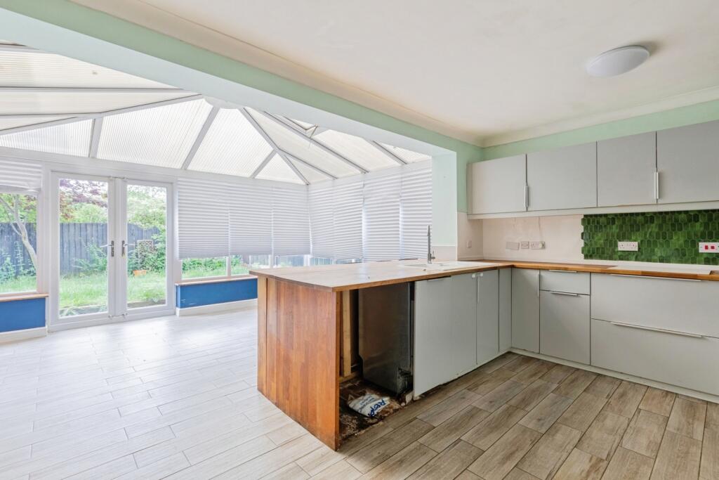 Baseley Way, Longford, Coventry, CV6 photo 3