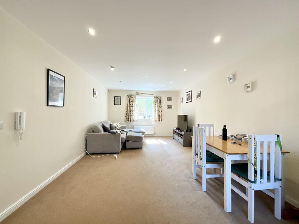 Apartment in York - View 4
