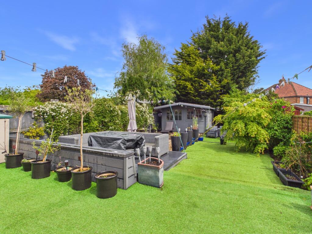 Spring Gardens, Anlaby Common, Hull, HU4 7QL photo 4