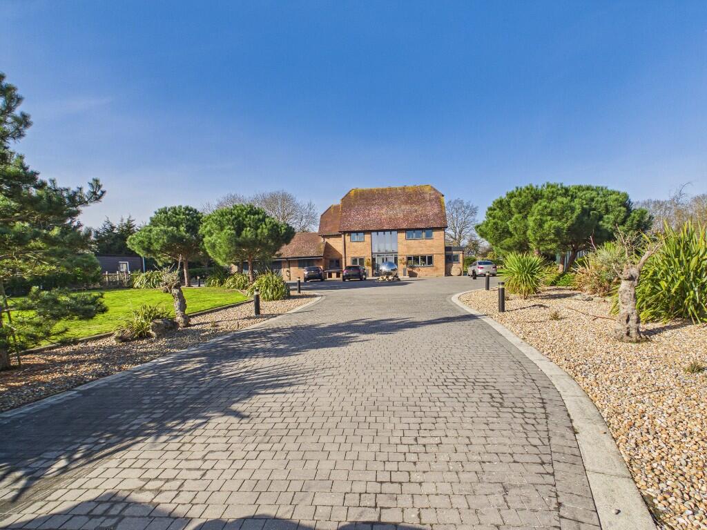 Main image of property: Sharnal Street, ME3