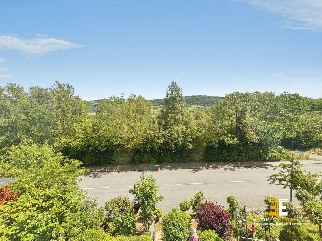 House in Llandudno, Dolgarrog - View 3