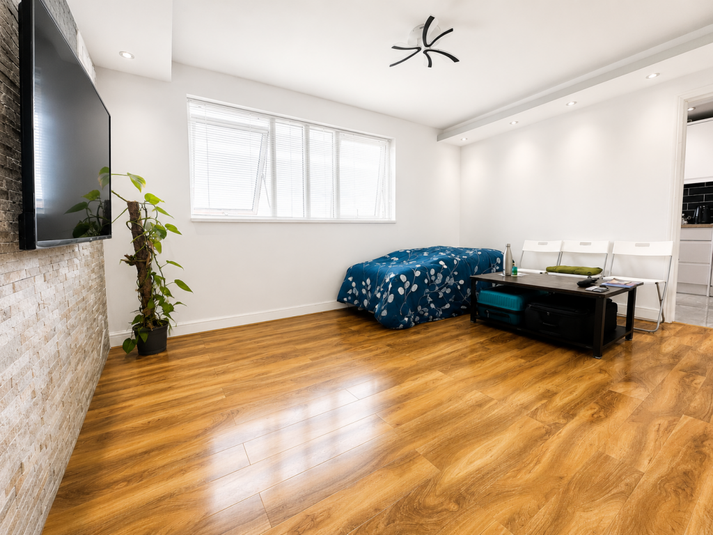 Apartment in Bristol - View 5