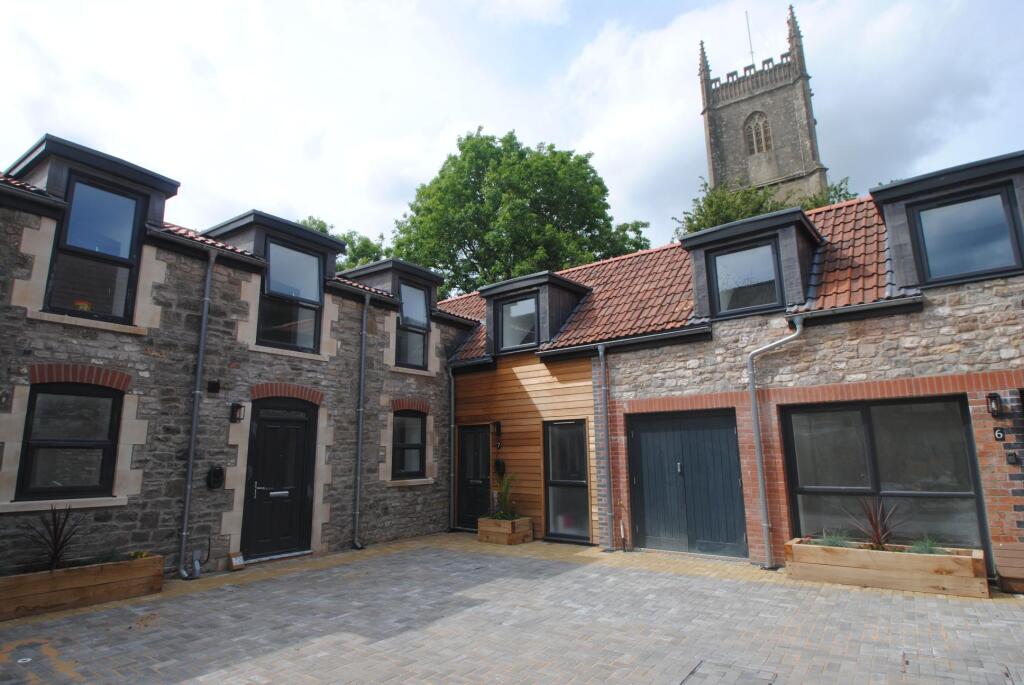 Main image of property: 7 Russell Place, Chipping Sodbury. BS37 6BJ