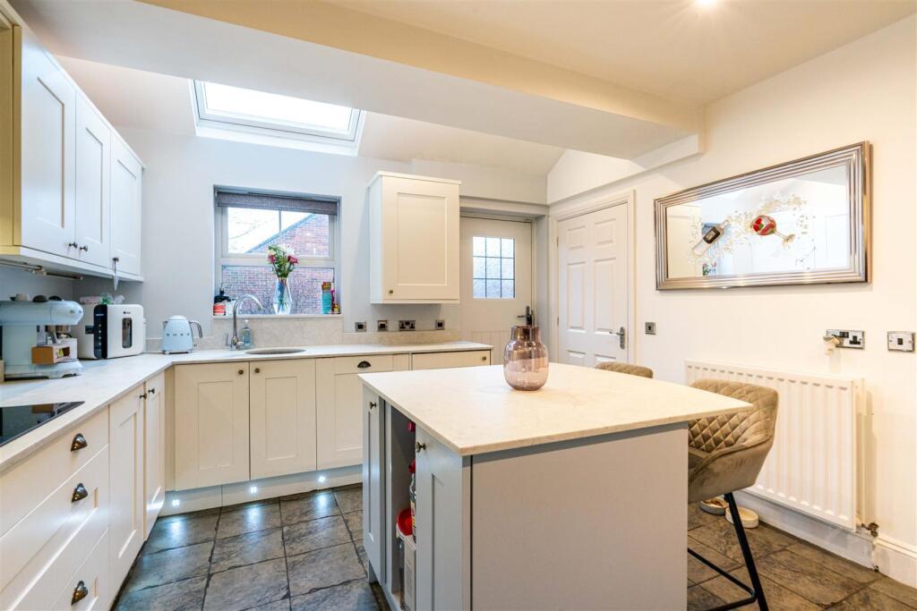 House in Newcastle upon Tyne, North Gosforth - View 5