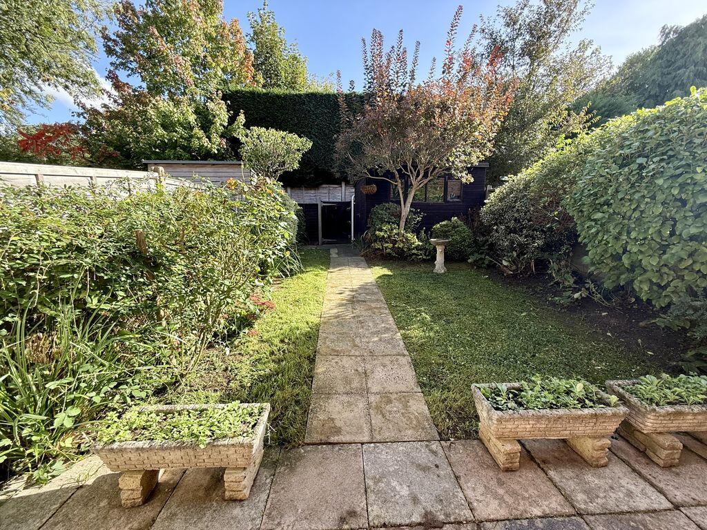 Parsonage Road, Henfield photo 4