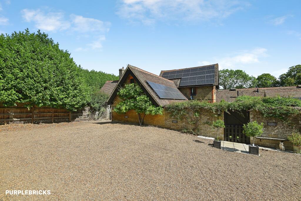 House in Rochester - View 2