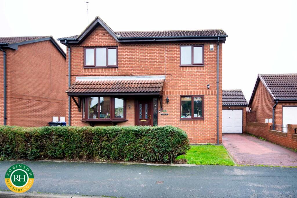 3-bed detached on Laurel Avenue, Doncaster, £260,000