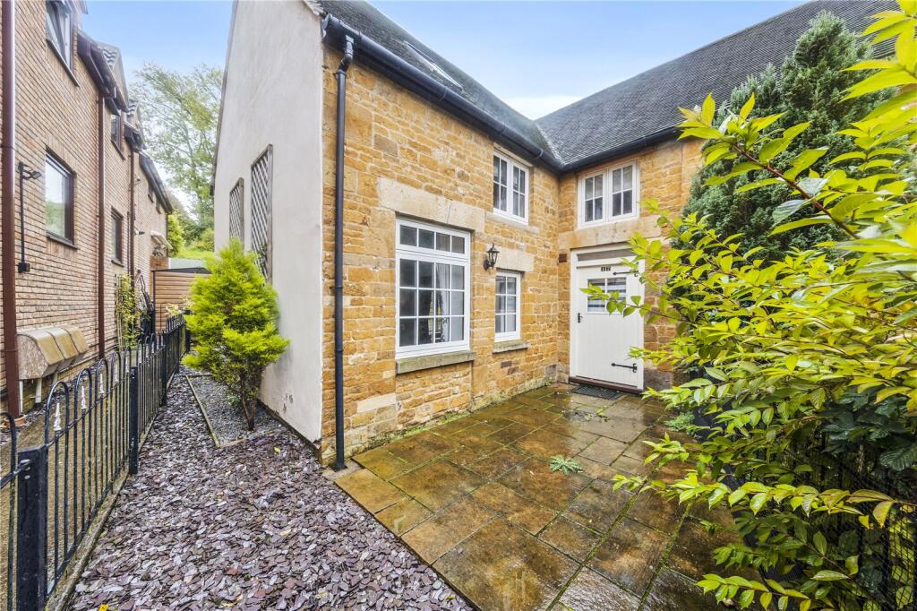 Main image of property: Hunting Lodge Mews, Cottingham