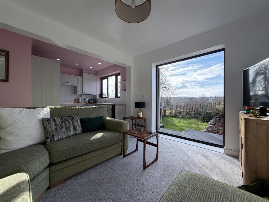 Sunset Road, Meanwood, LS6 photo 2