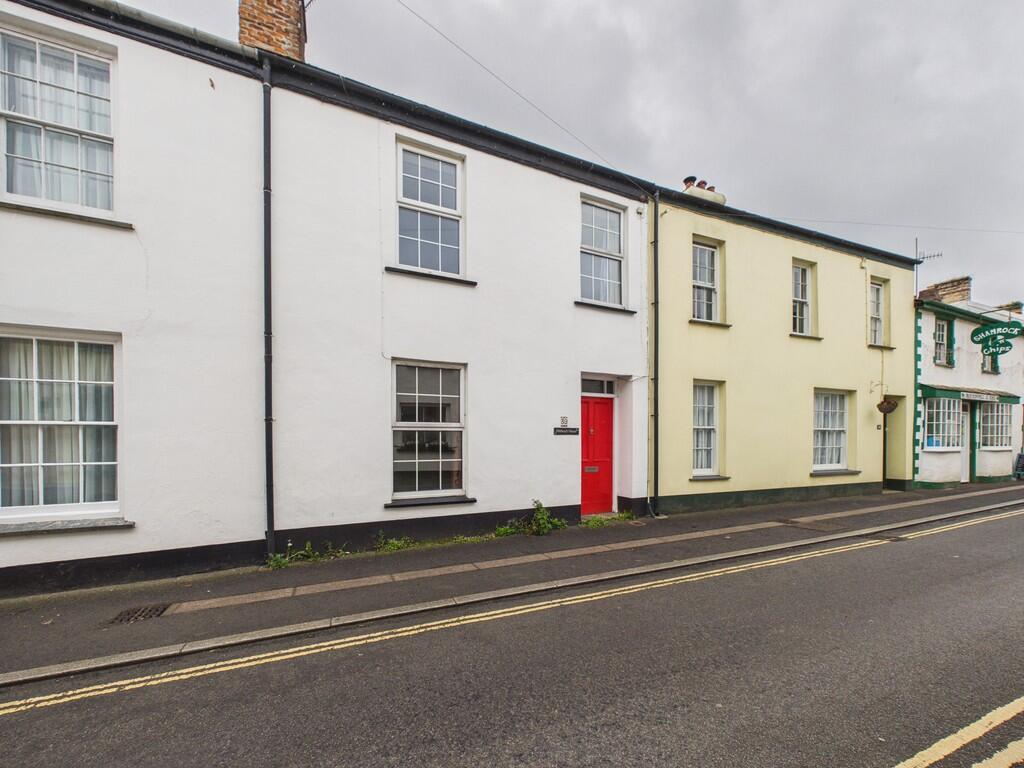 Main image of property: Fore Street, Hartland
