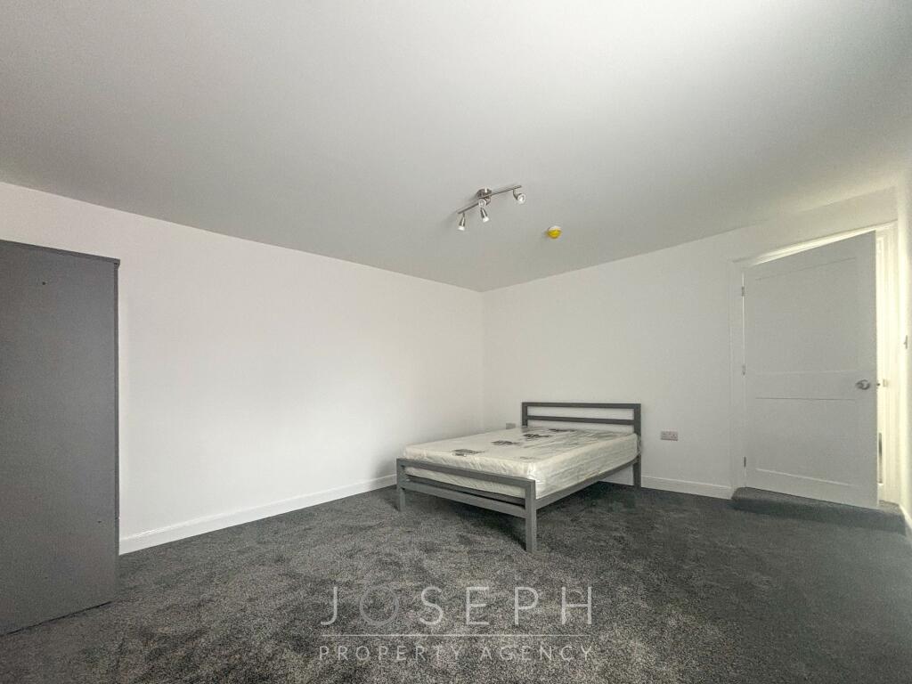 Main image of property: Elm Street, Ipswich, IP1
