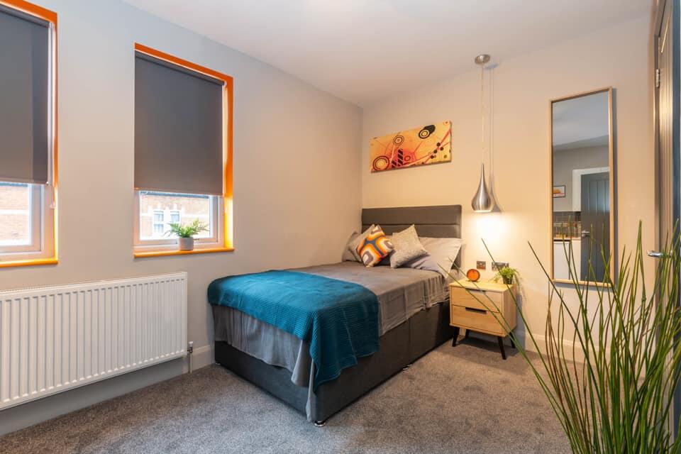 Main image of property: Link Road, Birmingham, B16