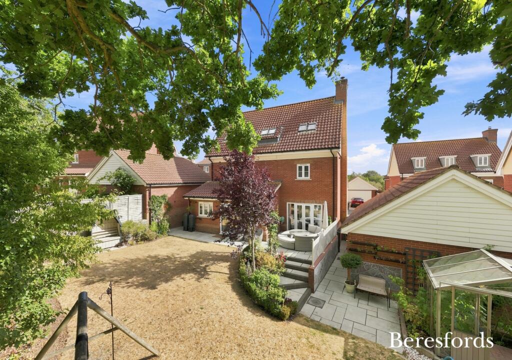 House in Uttlesford, Great Dunmow - View 4