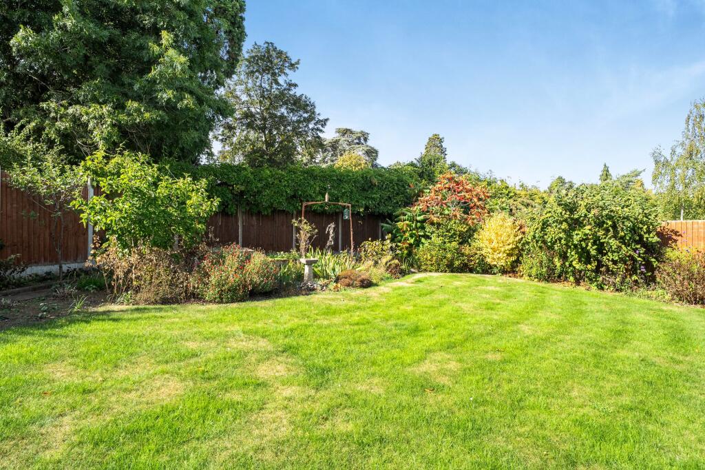 House in Worcester - View 4
