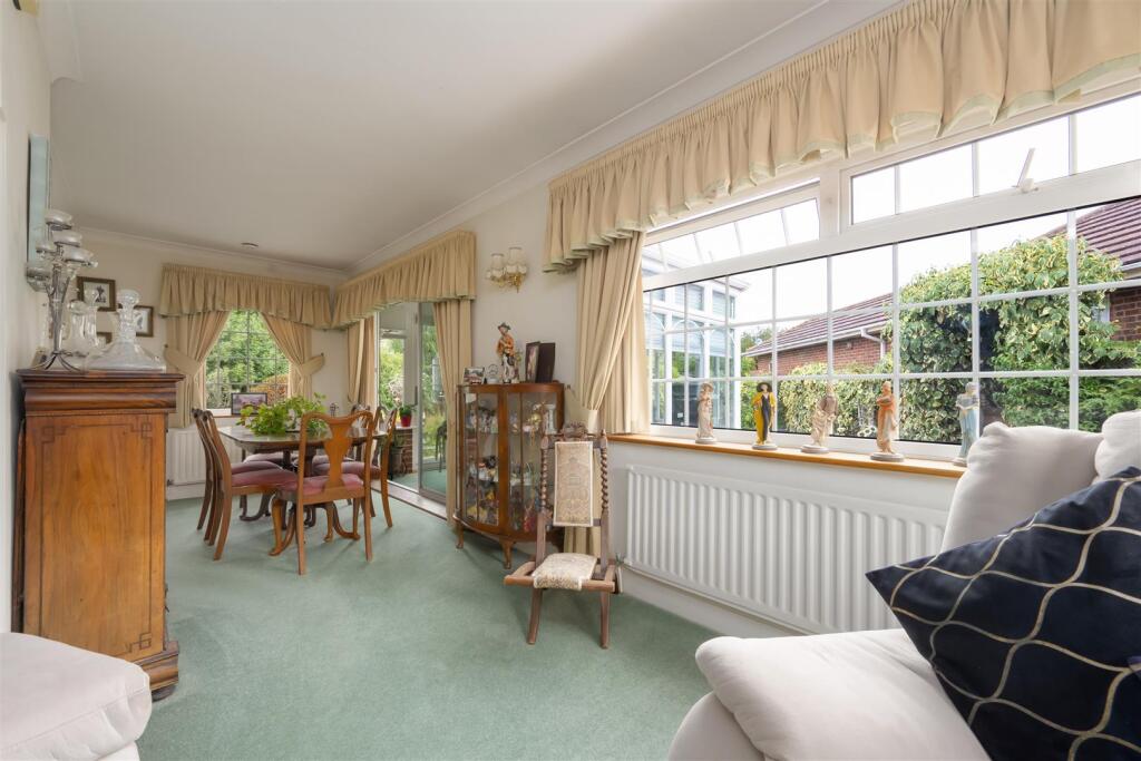 Maydowns Road, Chestfield, Whitstable photo 4