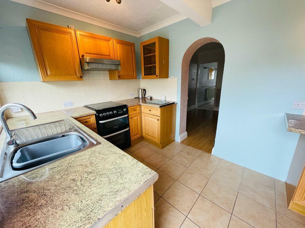 House in Gillingham, Medway - View 6