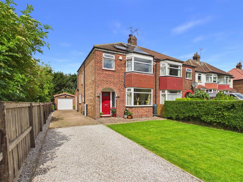 Main image of property: Gibson Lane South, Melton