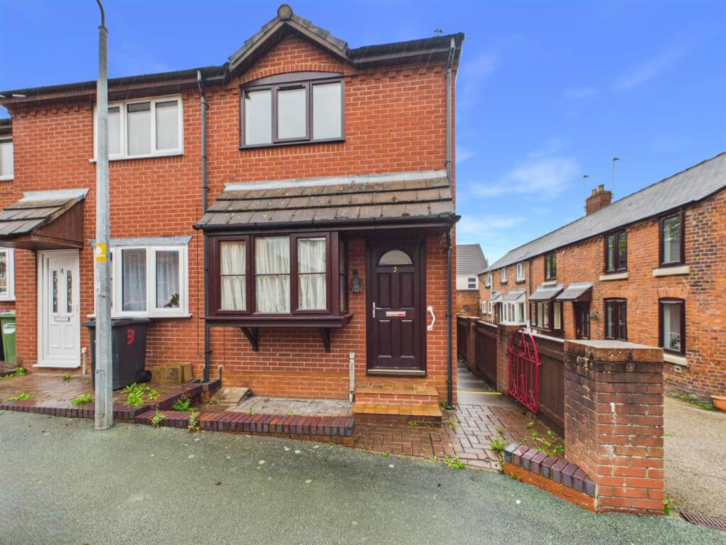 Main image of property: 3 Beatrice Cottages, Albert Road, Oswestry
