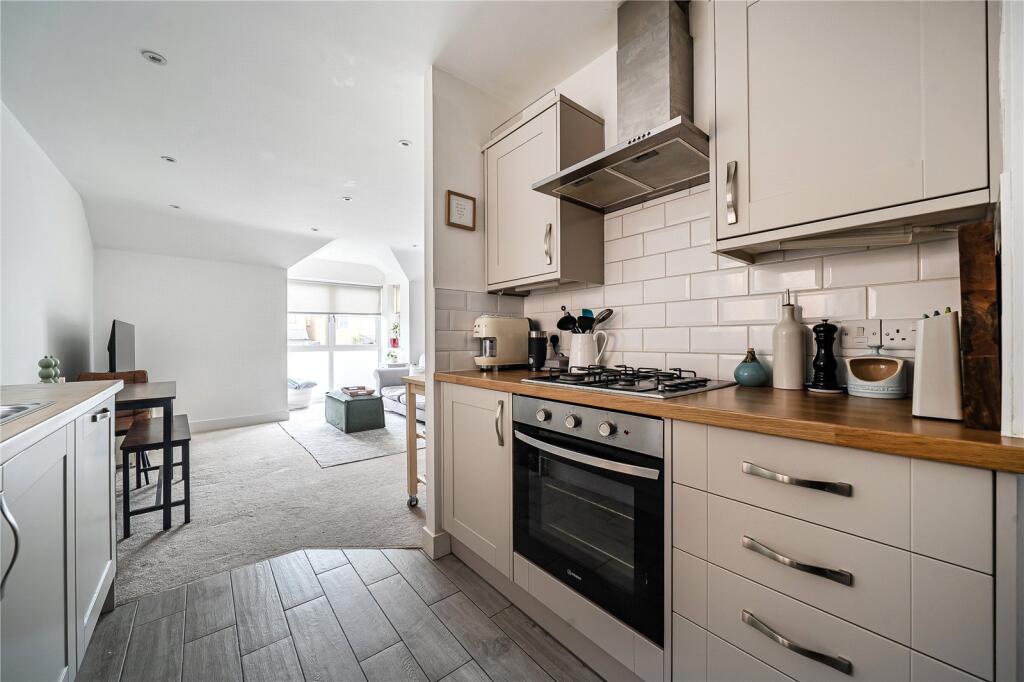 Apartment in Oxford - View 5