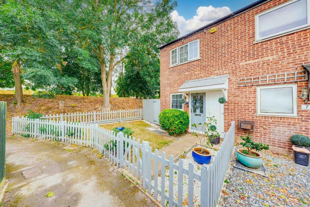 Main image of property: Kilndown, Gravesend, Kent, DA12 5JG