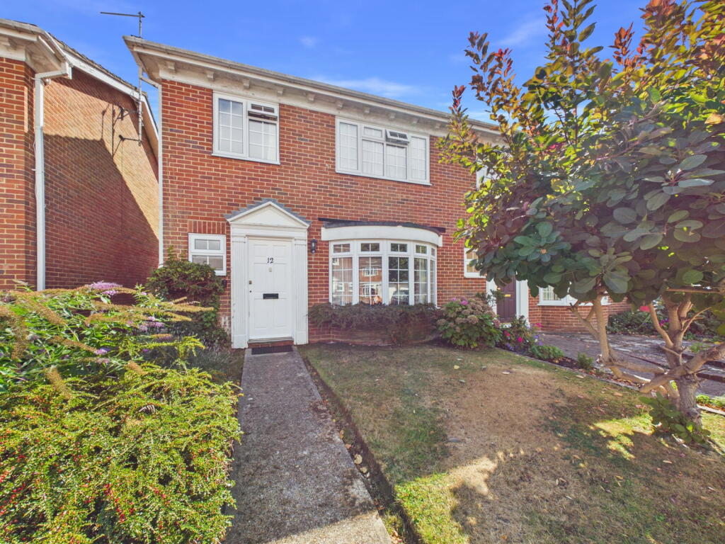 Main image of property: Langham Gardens, Worthing, BN11