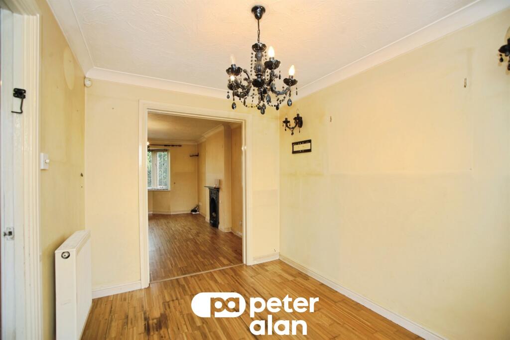 Llwyn Coed, Blackwood - View 5