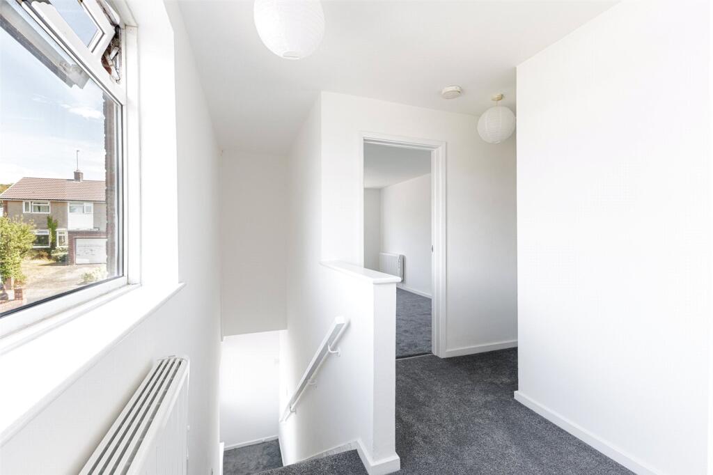 Apartment in Cardiff, Cyncoed - View 4