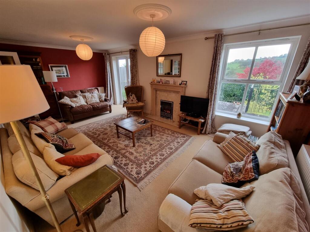House in Launceston, St Stephens - View 2