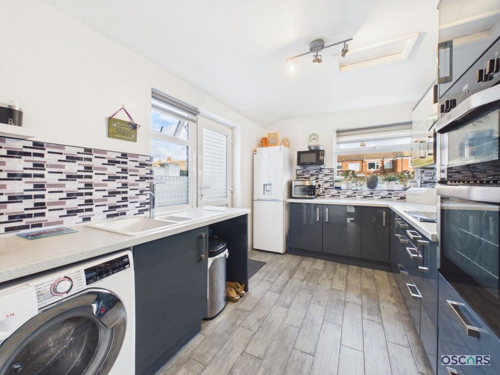 House in Hull, Kingston upon Hull - View 4