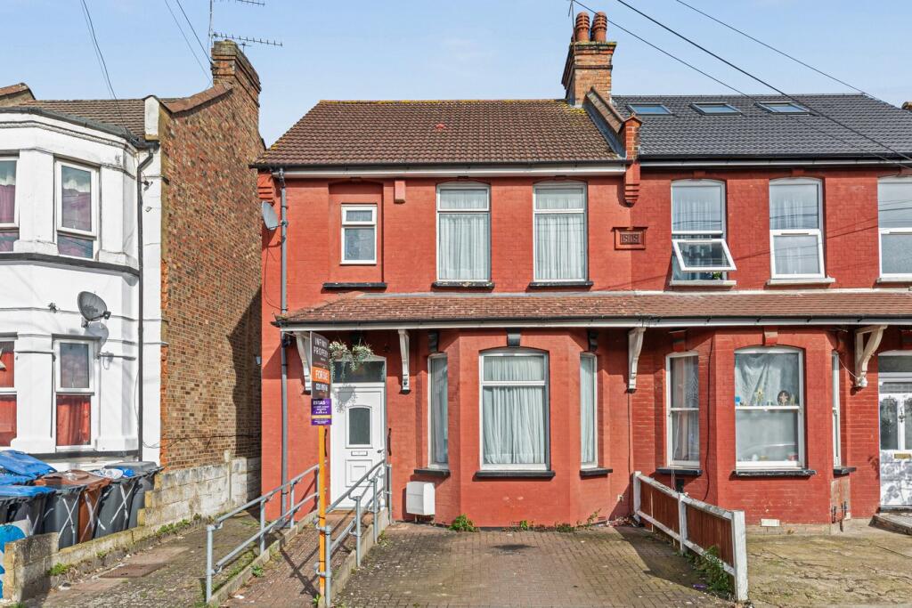 Main image of property: London Road, Wembley, HA9