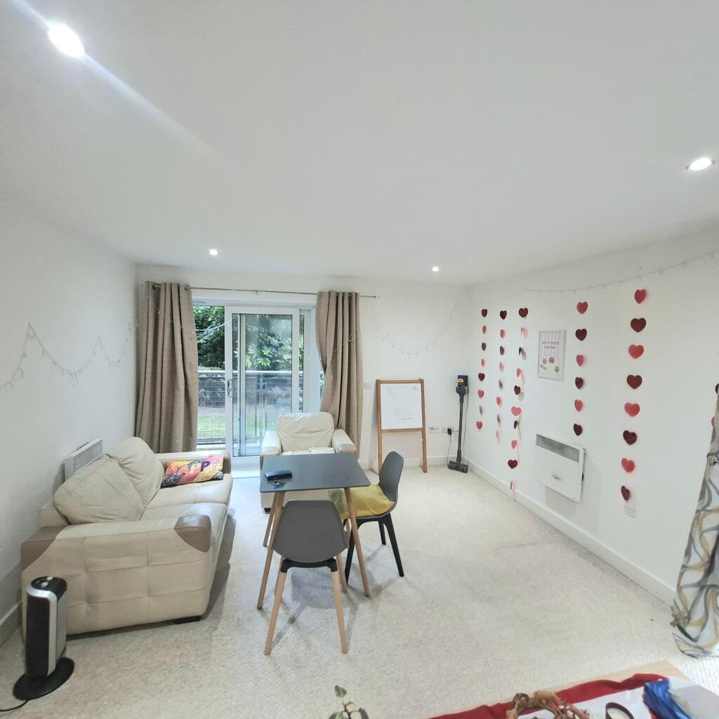 Main image of property: 265 Palatine Road,M22 4ET