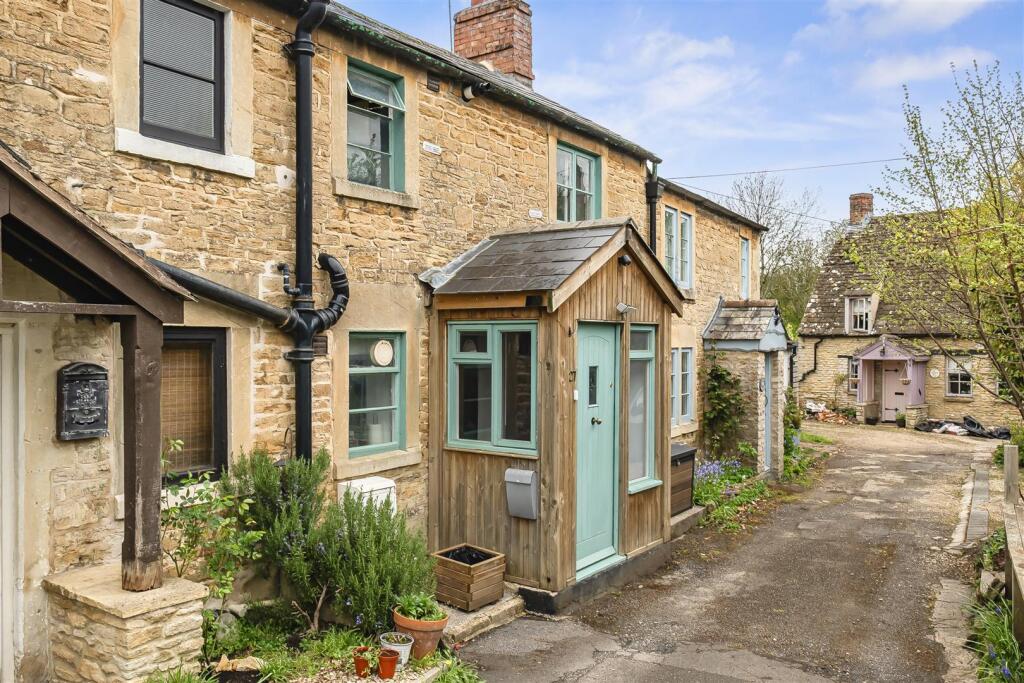 Main image of property: Bristol Road, Chippenham