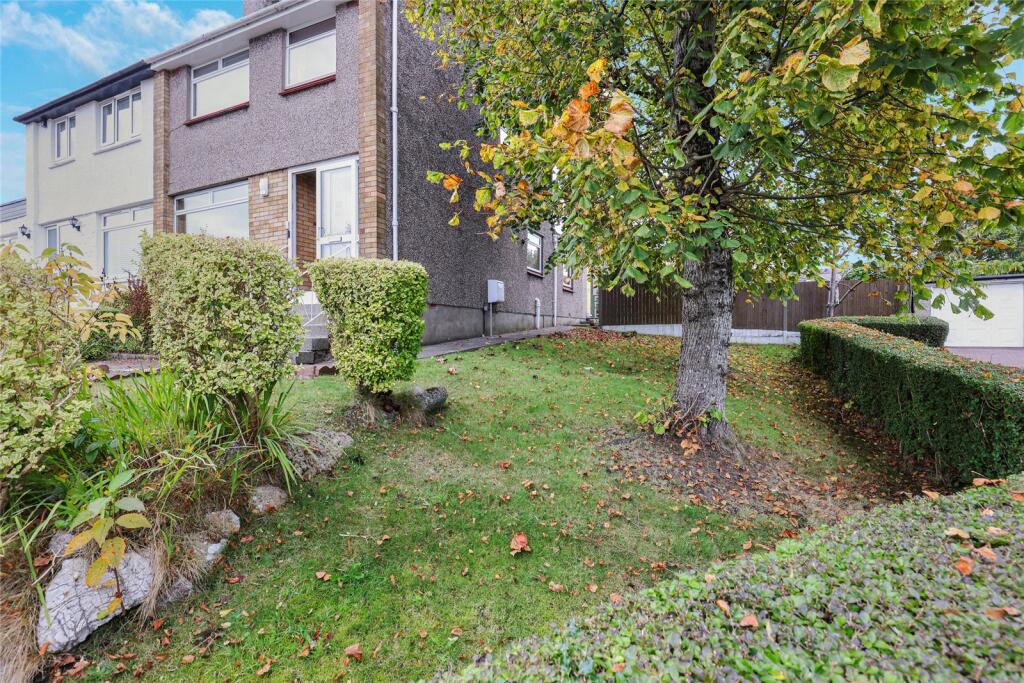 Main image of property: Fettercairn Gardens, Bishopbriggs, Glasgow, East Dunbartonshire, G64