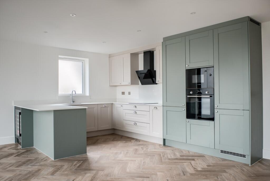 Flat 4, Benson Road, Stratford-upon-Avon, CV37 photo 4