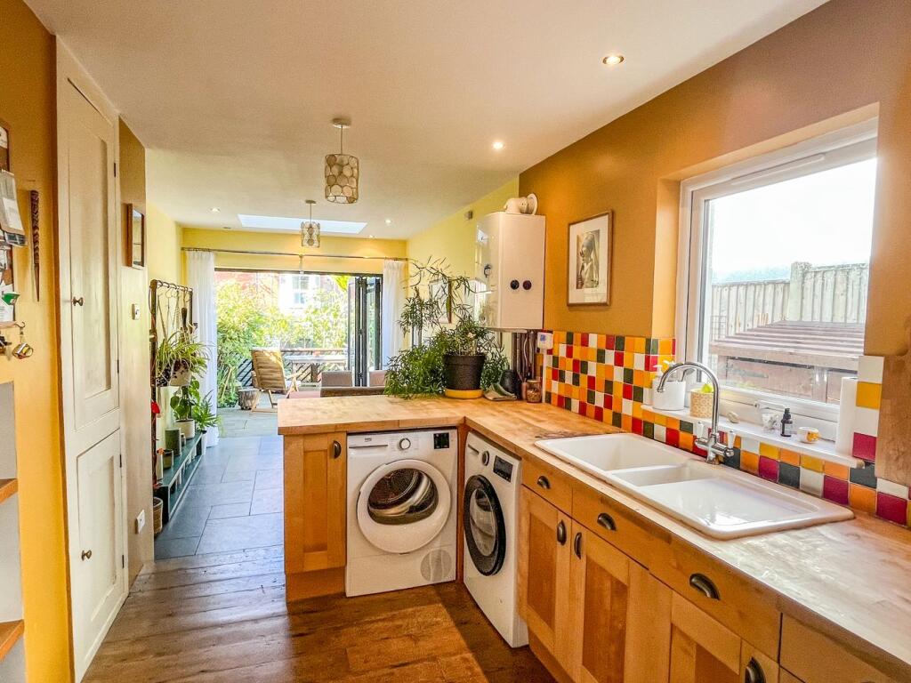 House in Tonbridge - More